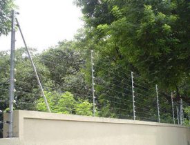 wall-top-fencing